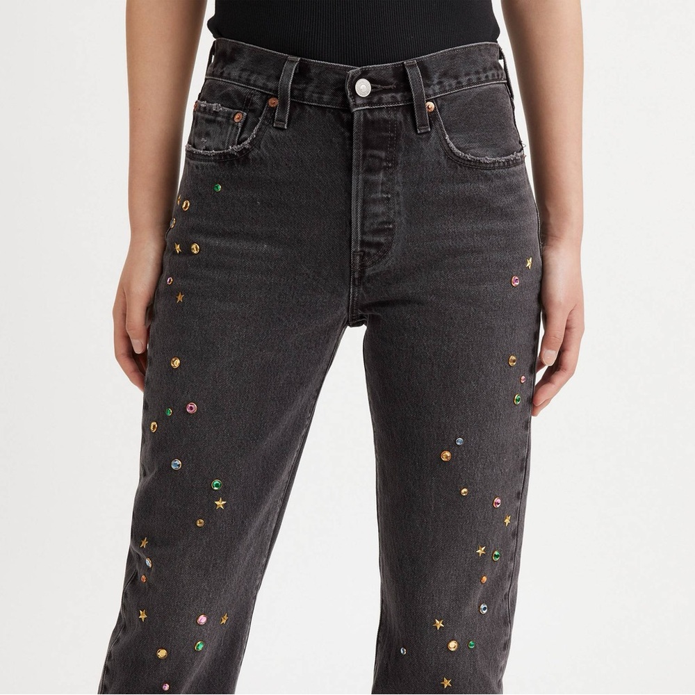 Levi’s 501 Original Fit Studded Jeans, size 27